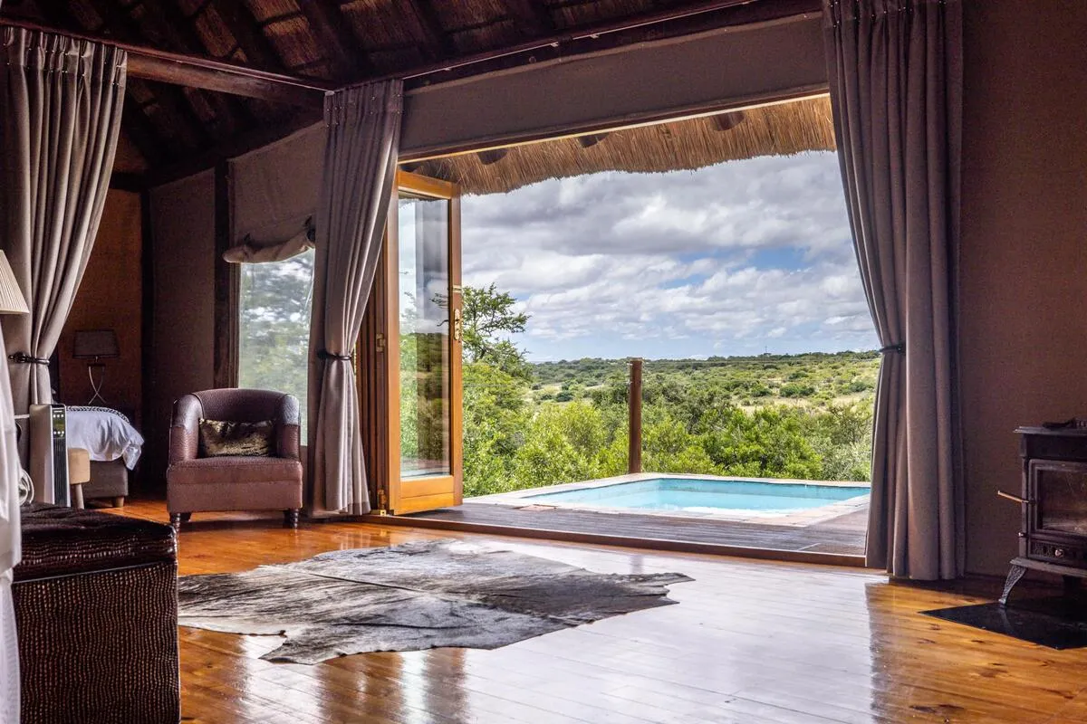 King / Twin Rustic Safari Tent at Bush Lodge