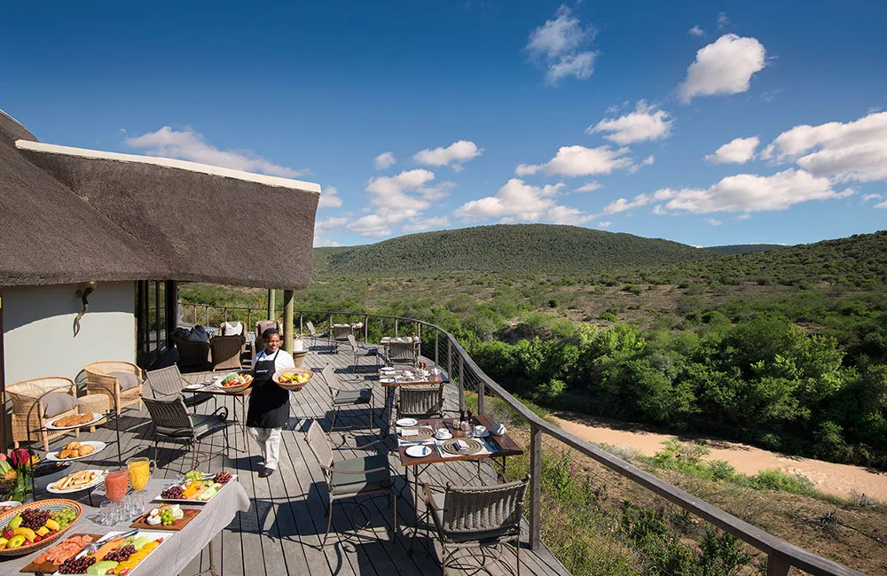 Daytime breakfast deck overlooking the Great Fish River valley