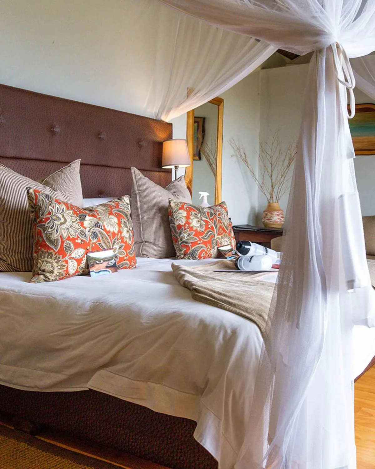 Family Chalet (King + Twin Rooms) at Woodbury Lodge
